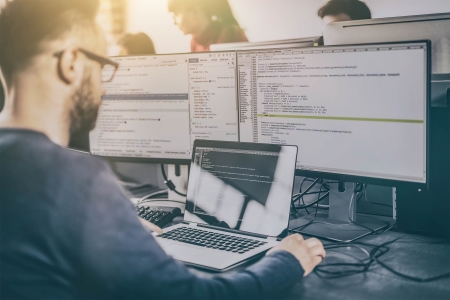 Программист php/web